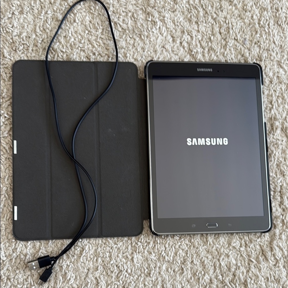 Samsung Black Tablet with Cover